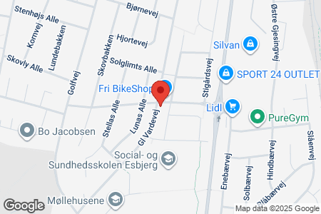 Deluxx Hair, Gl. Vardevej 171,6715 Esbjerg